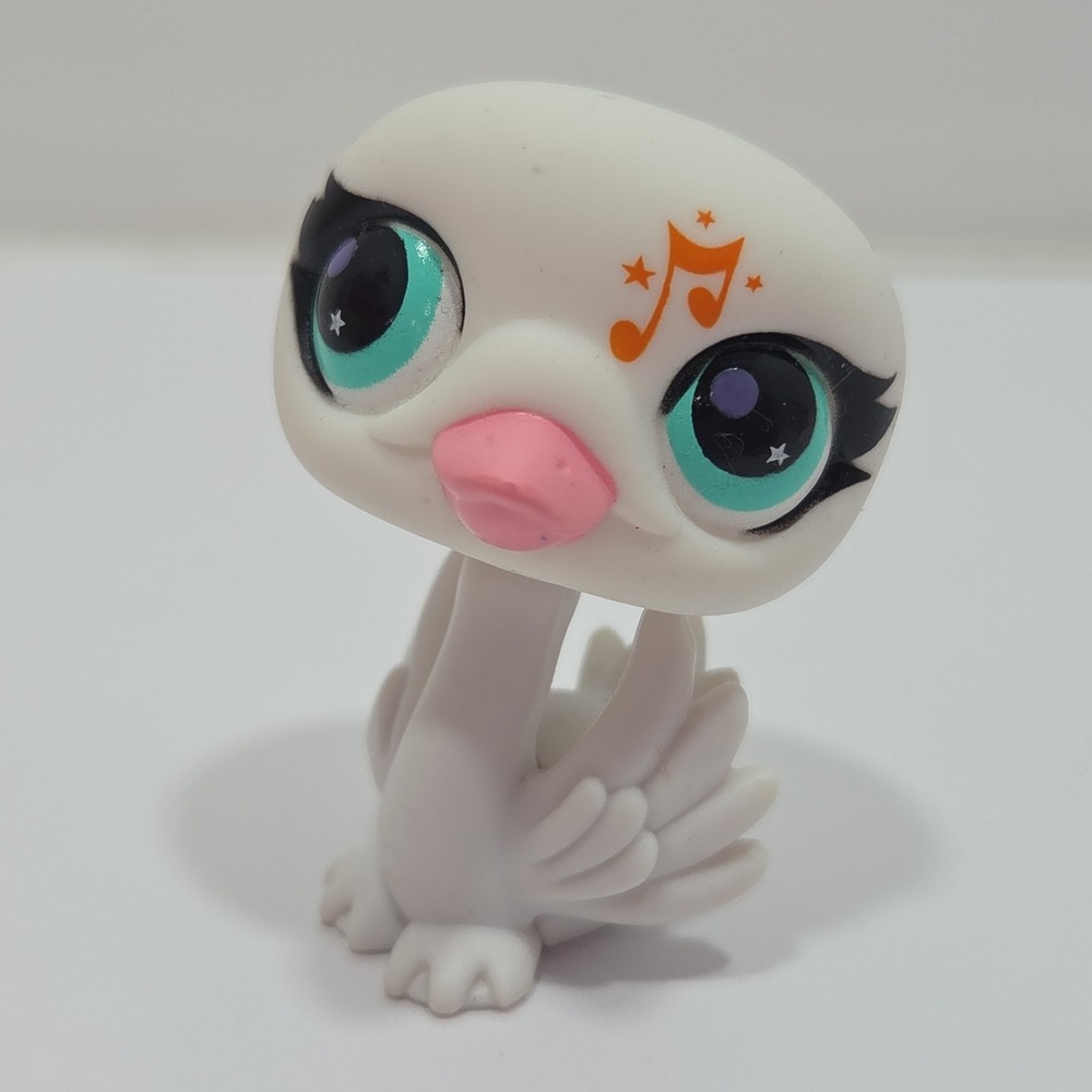 Littlest Pet Shop Musically Talented Music Notes Blind Bag Swan #2869